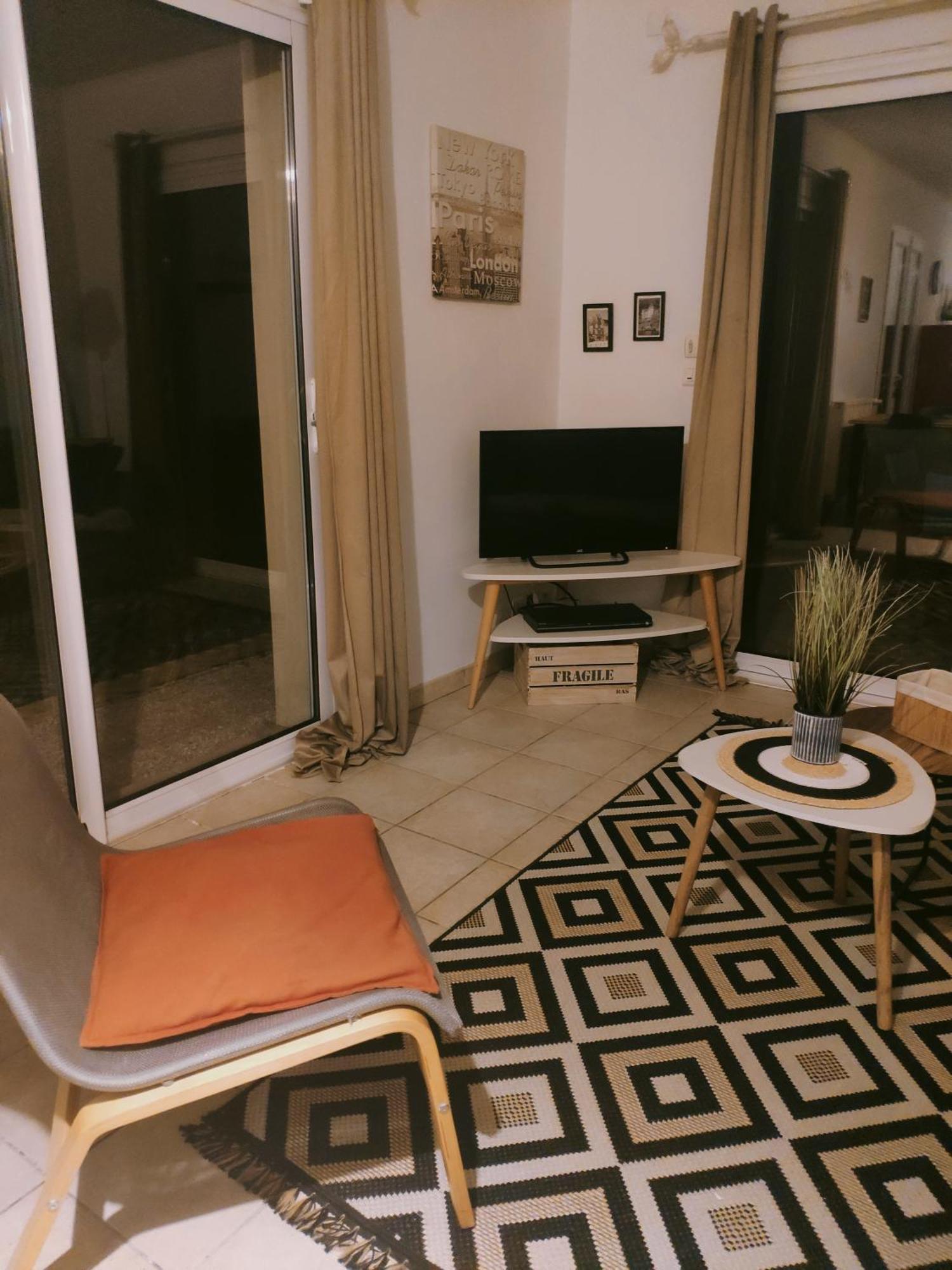 Maison 3 étoiles avec piscine et jacuzzi extérieur près de Sarlat Saint-Vincent-le-Paluel Extérieur photo